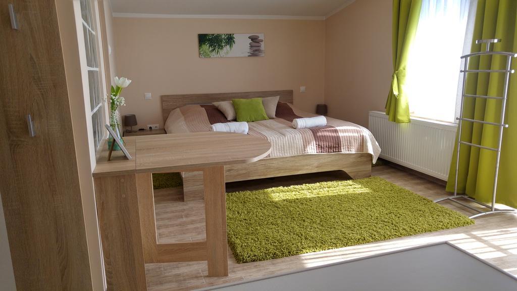 Bed and Breakfast Bundics Vendeghazak Ленти Экстерьер фото